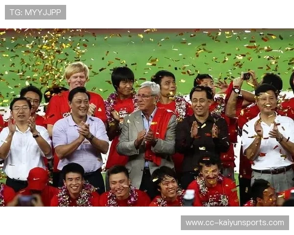 广州恒大主场告捷，卫冕形势乐观，广州恒大新主场效果视频